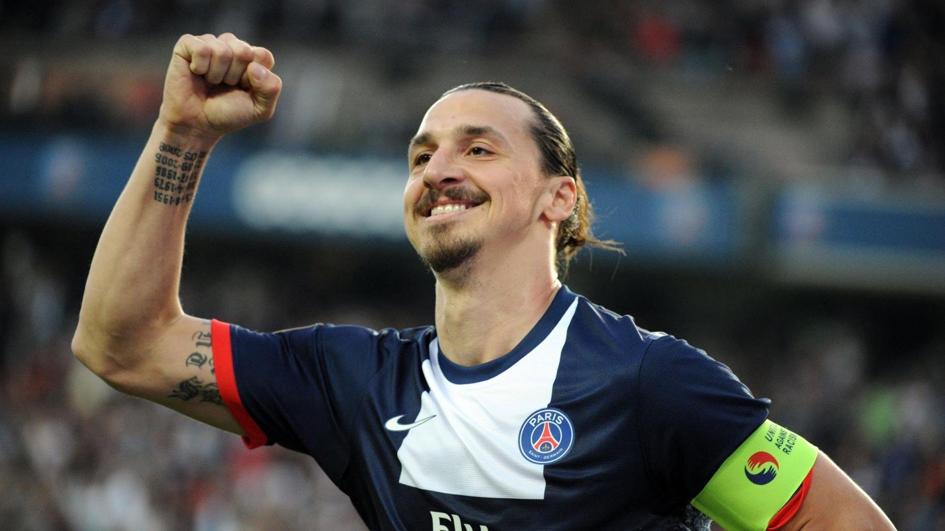 AIYOUXI.COM-呼啸之城取胜，为了英超联赛排名前进而战，英超宣传片主题曲fire